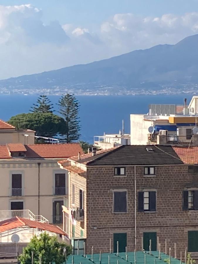 La Reginella Apartment Соренто Екстериор снимка